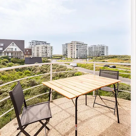 Beautiful Family On The Dunes Apartment